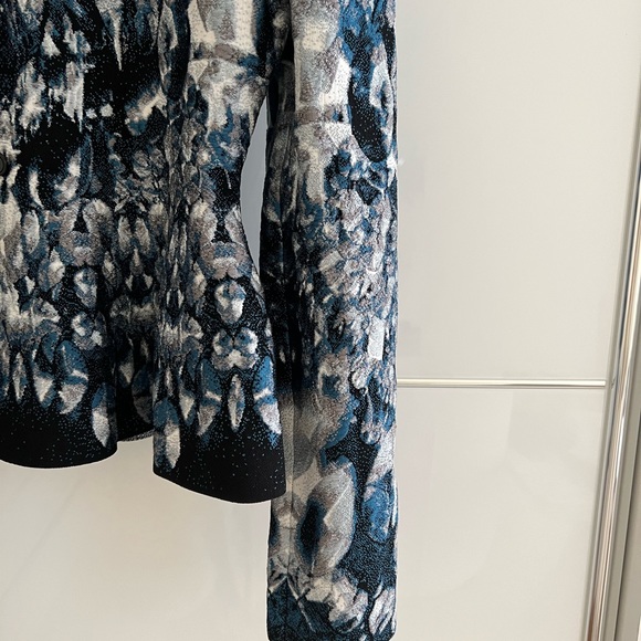 Alexander McQueen women's fitted cardigan, crystal jacquard blue - midnight blue - Picture 5 of 13